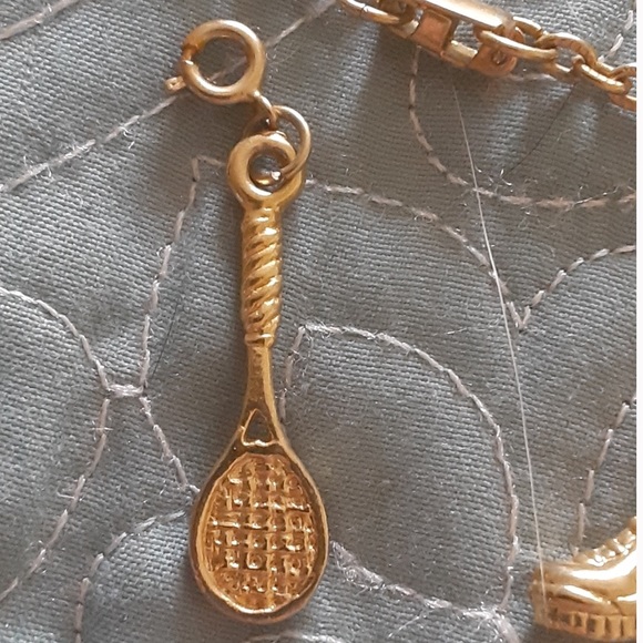 🌹Child's charm bracelet sneaker ballet horse tennis - Picture 5 of 6